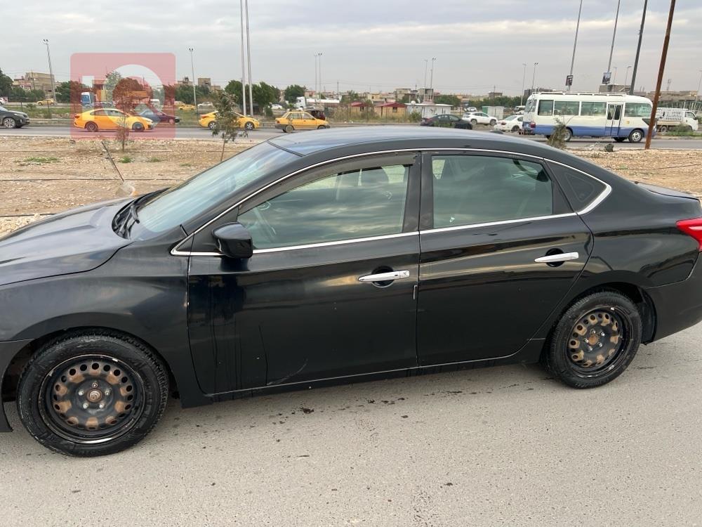 نيسان سنترا